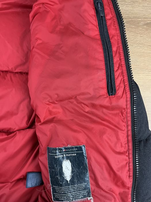 Tommy Hilfiger мъжка пухенка размер S-M