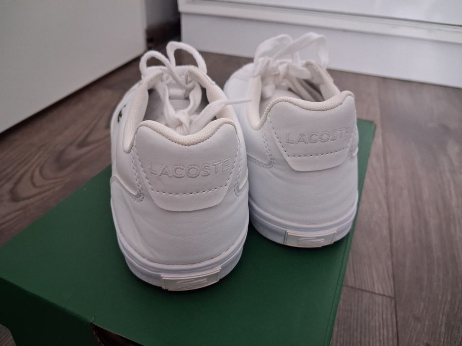 Дамски маратонки сникърси Lacoste