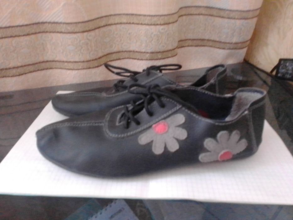 Кожаные мокасины