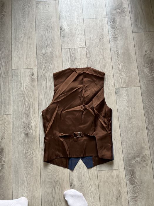 Костюм тройка классический