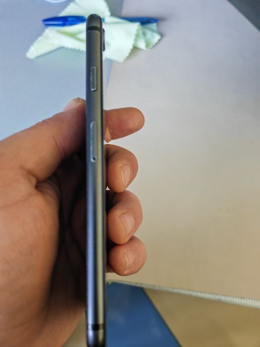 IPhone 8,64GB,82%батерия,OS 16.7.12