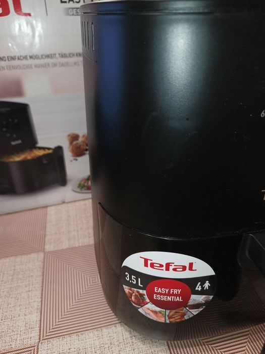 Фритюрник с горещ въздух TEFAL Easy Fry Essential EY130815, 3.5L, 1400