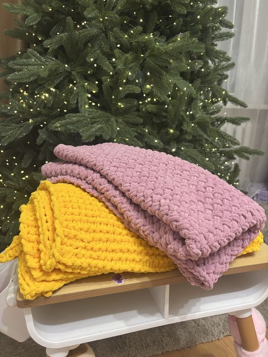 Пледы детские вязанные