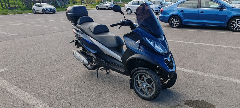 Piaggio MP3 300 LT