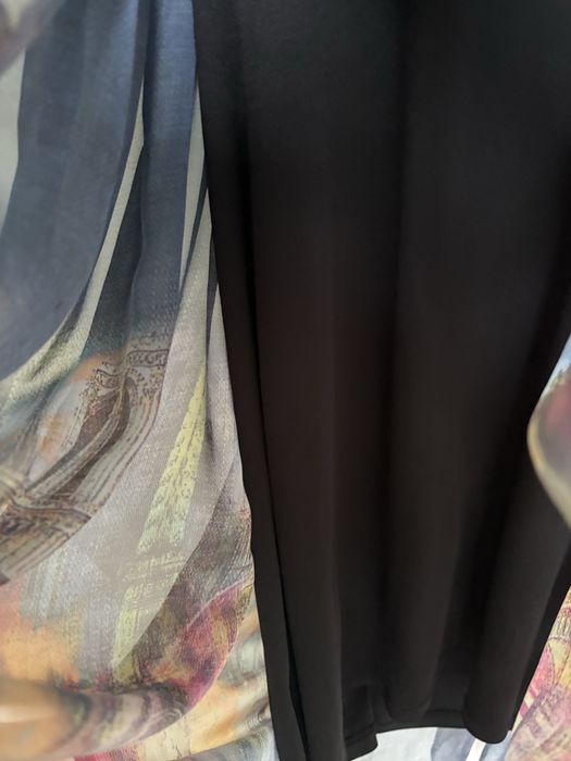 Копринена рокля Manuela