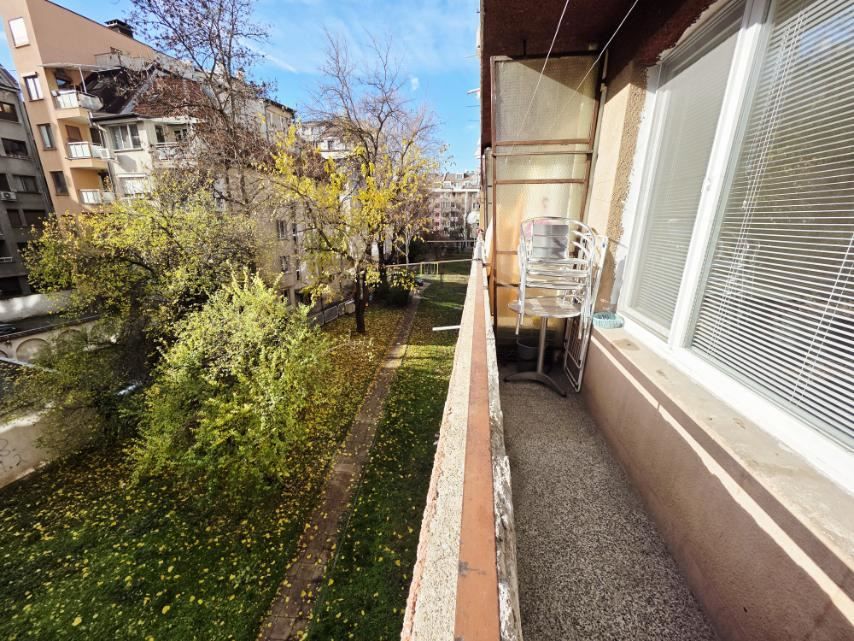 Продава се Едностаен апартамент в София, Център - 41 кв.м за 2115 €/кв.м - Снимка #9