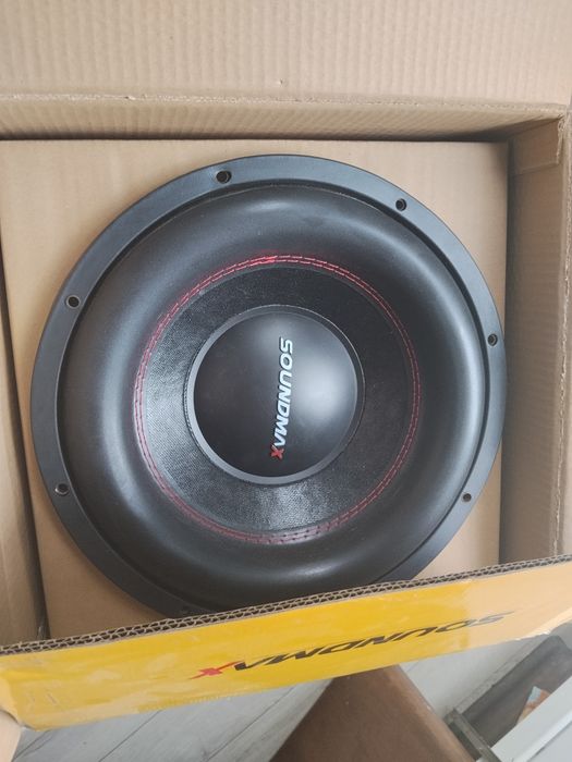 Vând Subwoofer Soundmax