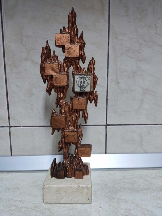 Trofeu imitatie cupru si bronz