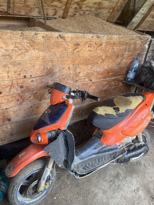 Schimb Aprilia rally racing 50cc racire apa