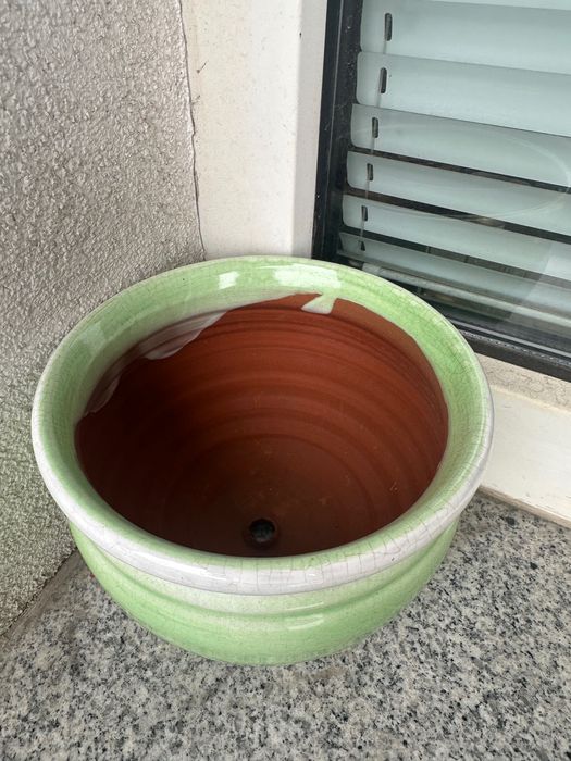 Керсмична саксия, отличнс