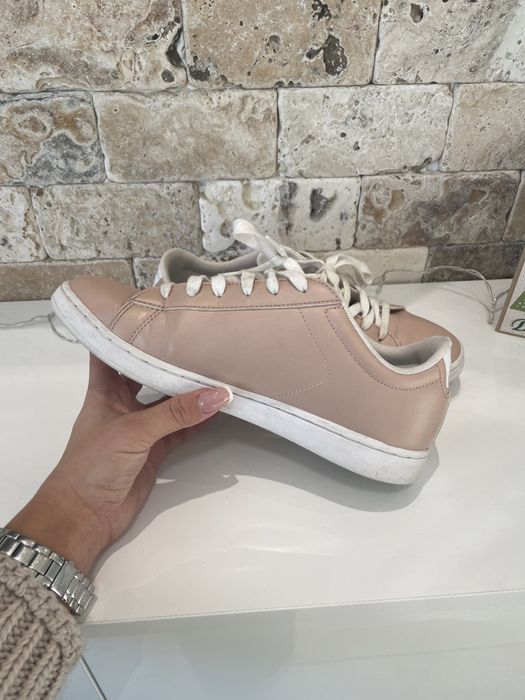 Дамски обувки “Lacoste“