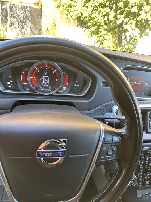 Volvo V40 Masina personala ..Detin facturi la toate piesele schimbate !