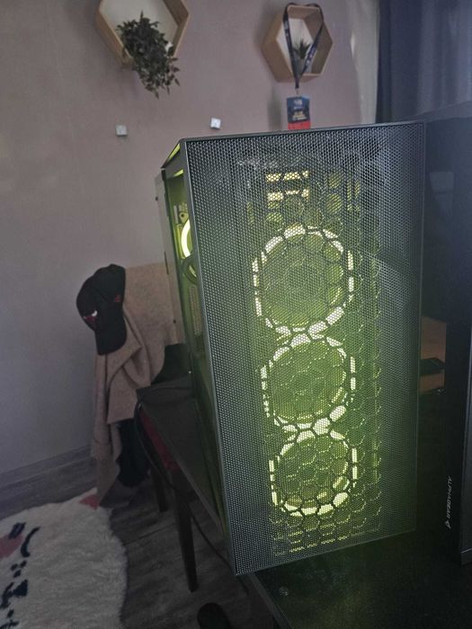 PC Gaming - i7 12700k 3.6 ghz, RTX 3060 Ti TUF GAMING O8G  8GB GDDR6 256-bit , 32gb RAM DDR 5, SSD M2 KINGSTONE 1T