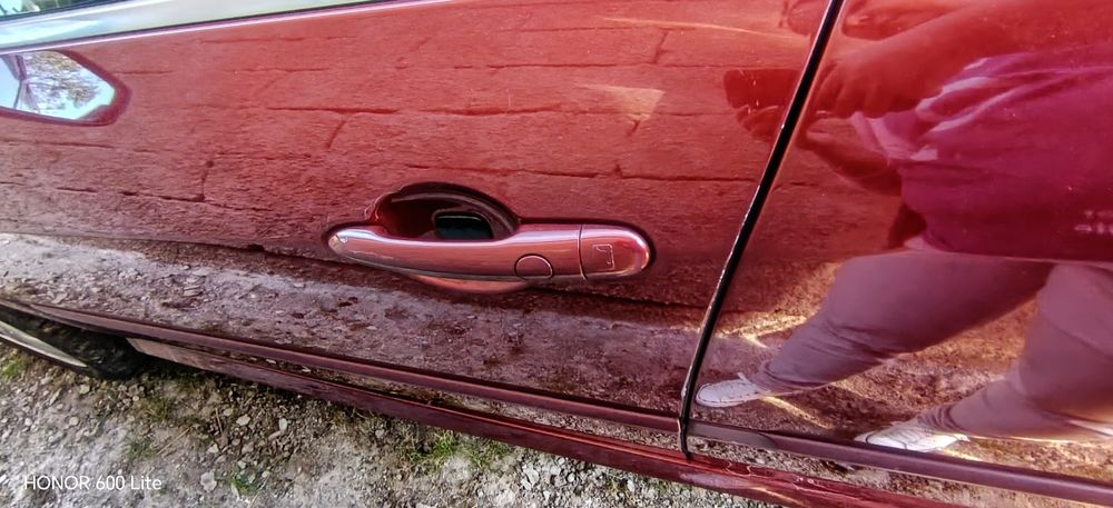 Renault Laguna 3 GT – 2.0 dCi 150 CP – 4Control – 2011