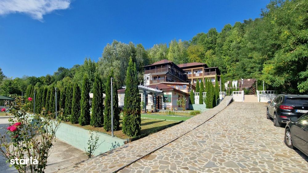 Domeniu Imobiliar de Elita: 14.000 mp Teren, Pensiune, SPA si Centru E