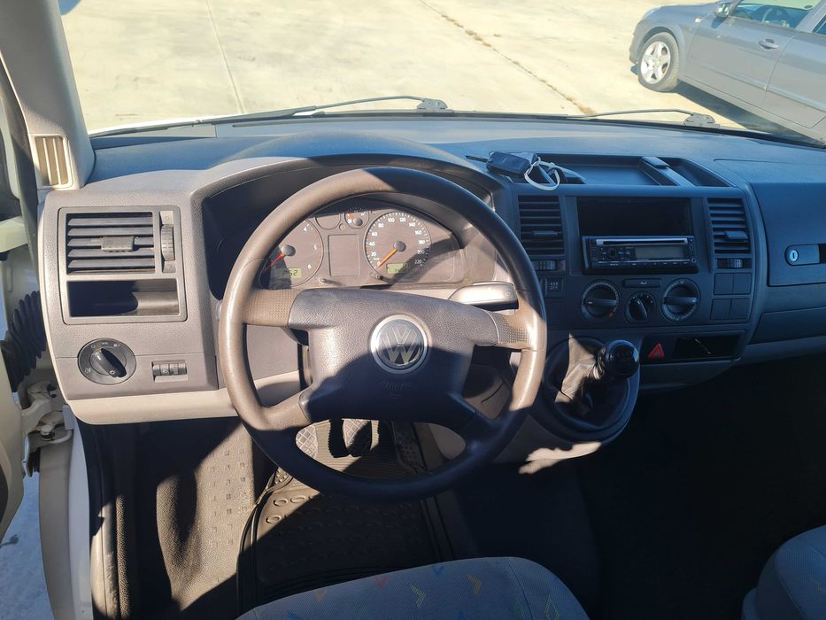 VOLKSWAGEN Transporter 2007 — imagine 5