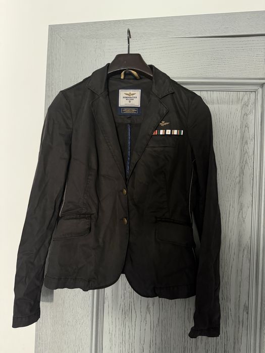 Жакет приталенный темно-коричневый