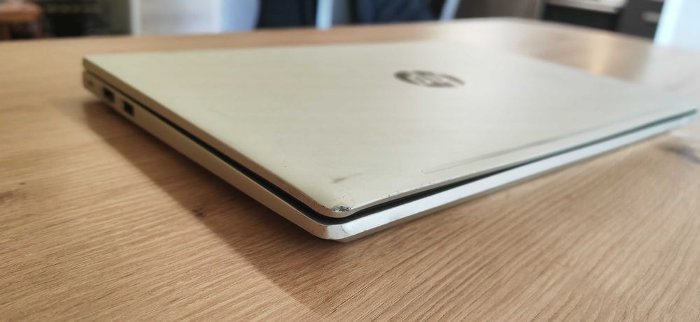 Лаптоп HP Probook 445 G9 с 6-ядрен Ryzen 5-5625U и 14'' FHD 256/16GB