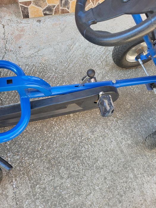 Kart cu pedale, reglabil