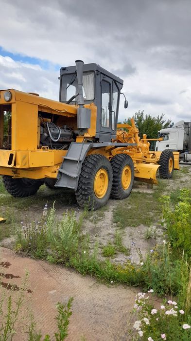 Авто грейдер дорожный-ДЗ 98В.