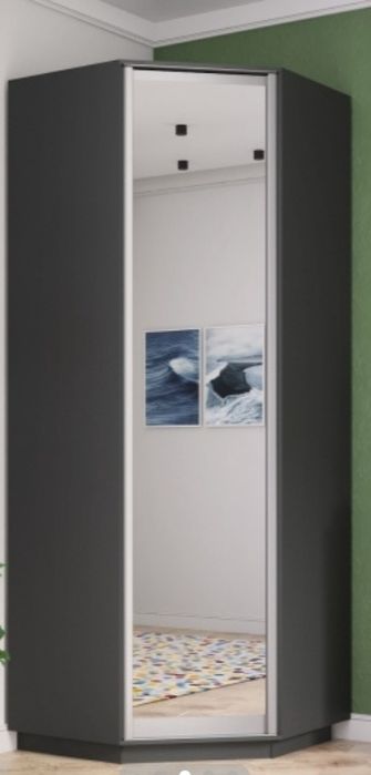 Угловой шкаф продаётся