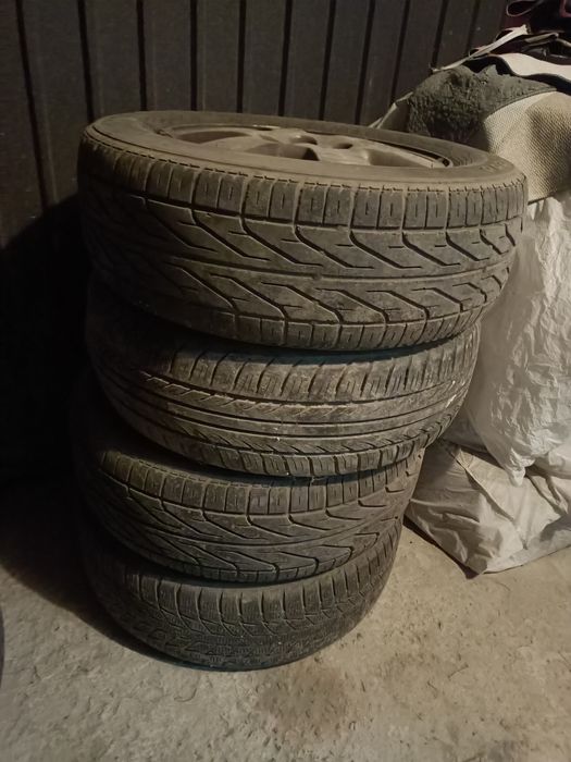 Продам диски с резиной Subaru