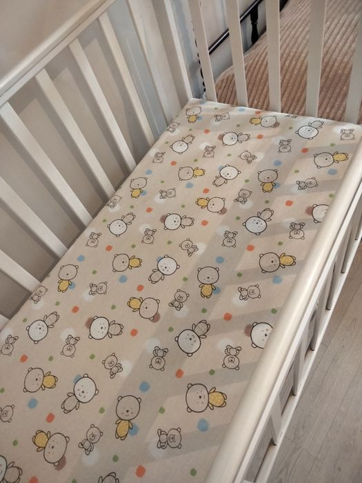 Детская кровать с матрасом