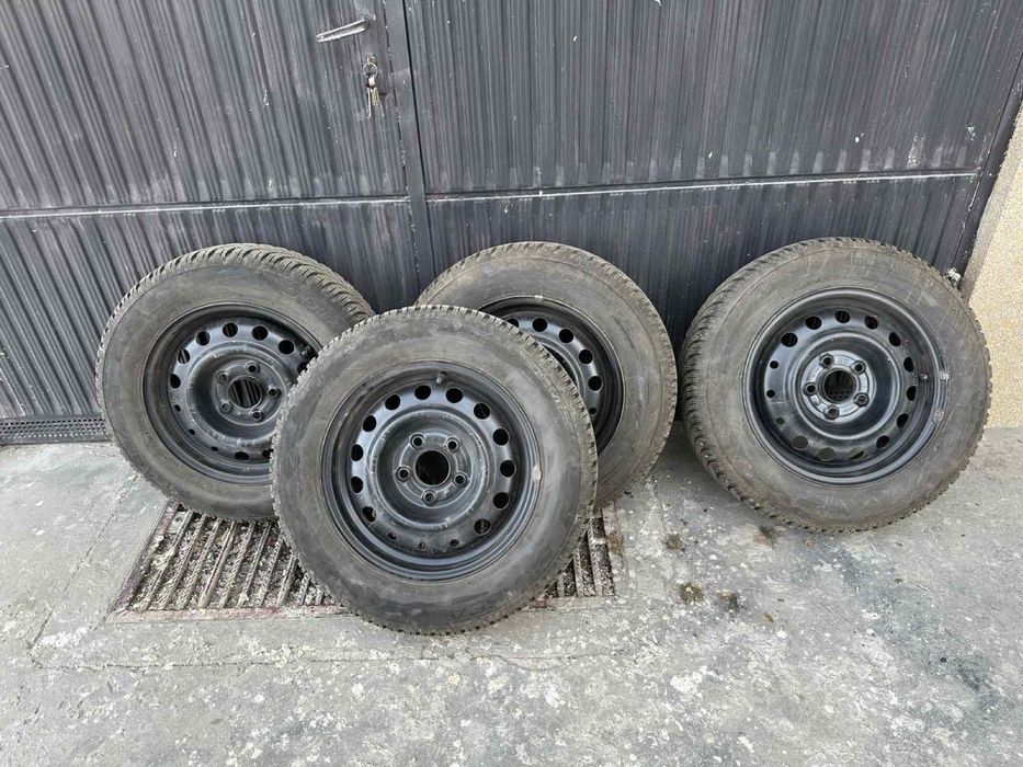 Зимни гуми с железни джанти за kia ceed  15 цола