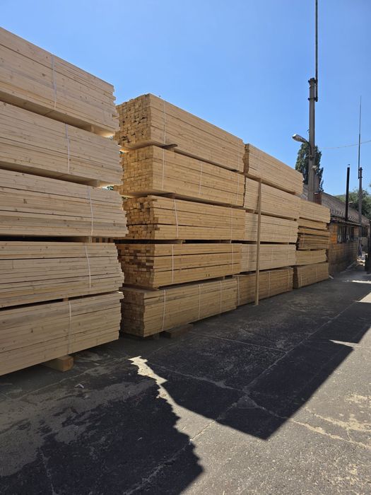 Vând cherestea, grinzi, caferi, leturi