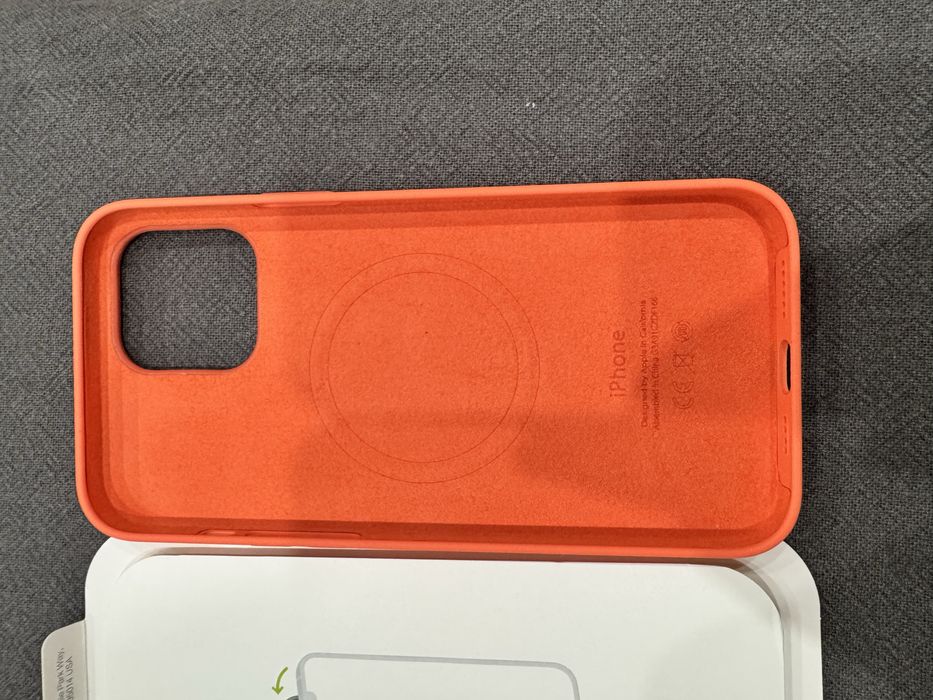 Кейс iPhone 13 Pro Max Nectarine