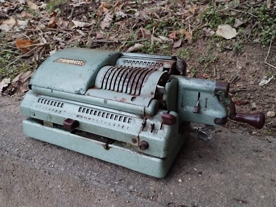 Ретро Сметачна машина