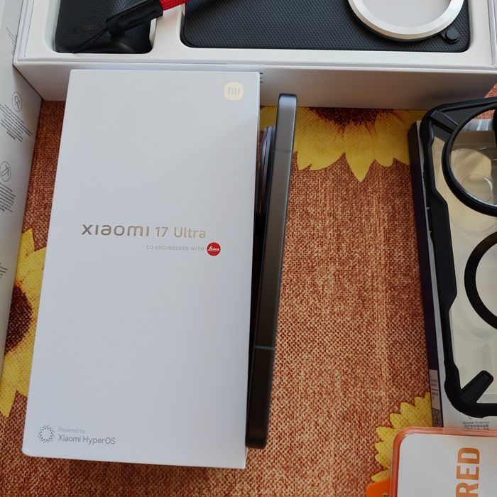 Xiaomi 17 Ultra + Photography Kit Pro + 120W HyperCharge Combo + Zoom Floor Selfie Stick Tripod 62" + подаръци