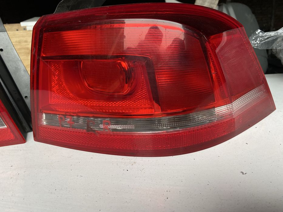 Ляв/Десен стоп Vw Passat 7 седан