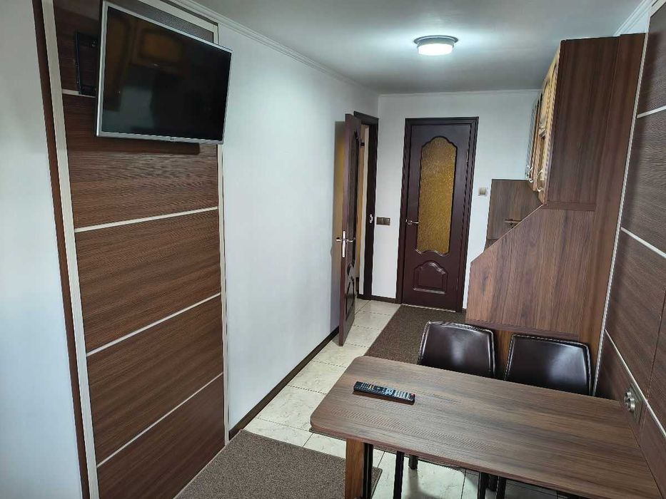 Дава се под наем Едностаен апартамент в София, Лозенец - 47 кв.м за 350 € - Снимка #1