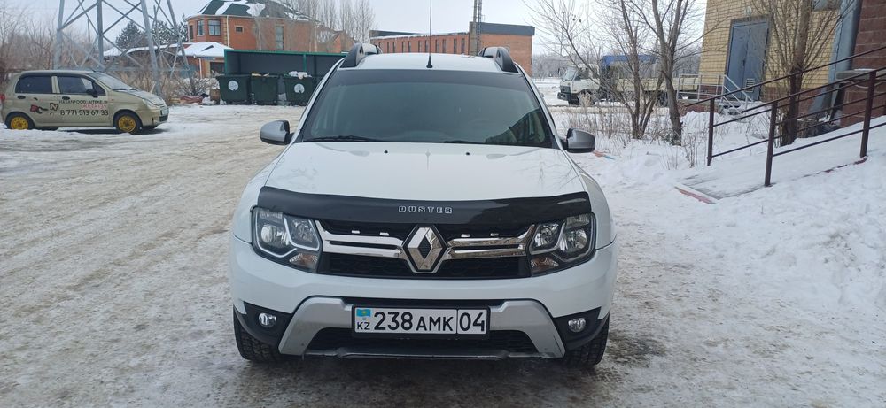 Renault Duster 2.0 4wd AKPP