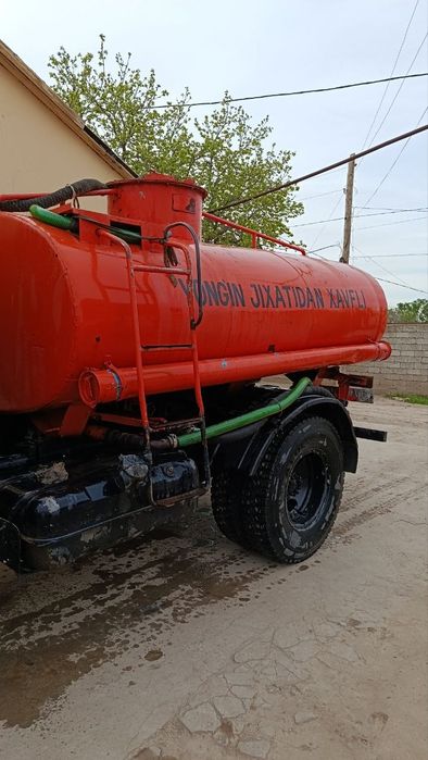 Gaz 53 Benzavoz sotiladi.