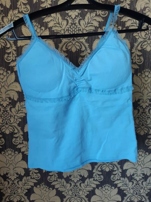 Футболки цена по 300