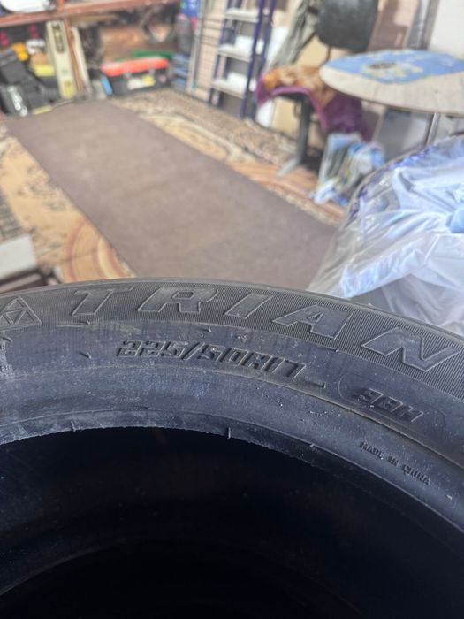 Продам 4 лето 3 зима 4 титан 17