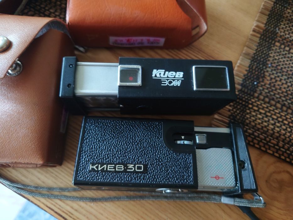 Aparat foto miniatura Kiev 30 si 30M