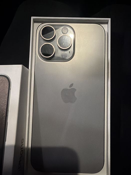 Айфон 15 про макс 256 г