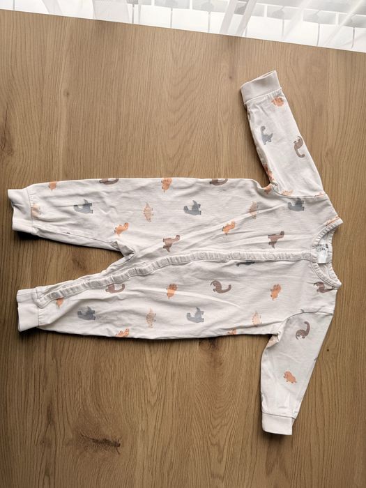 Бебешки пижамки HM