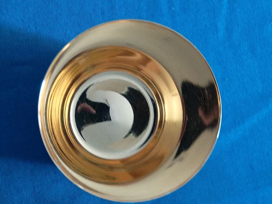 Продавам сребърна чаша с позлата Emil Herrmann Waldstetten