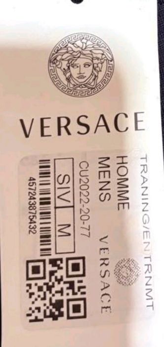 Нова тениска Versace!