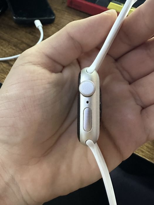 Apple watch se 2 gen 32gb 100%