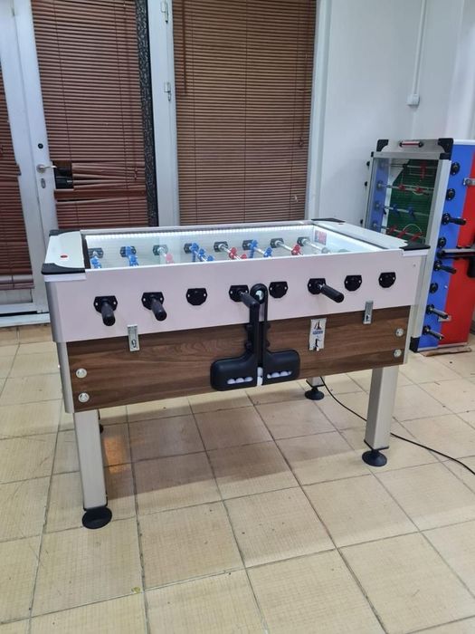 Чисто нова ел. джага, работеща с монети и жетони.