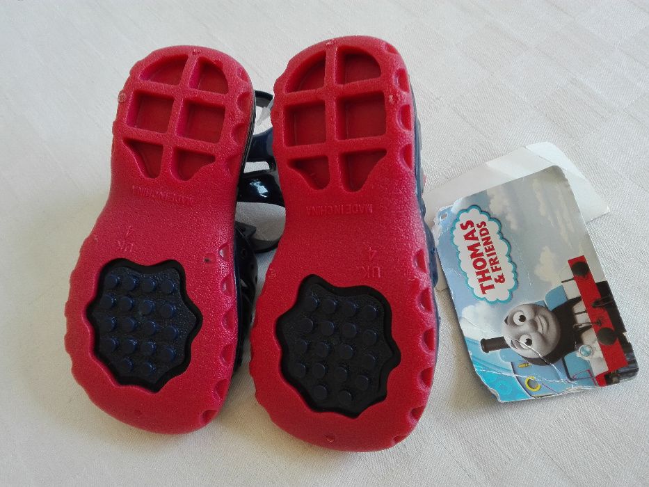 Нови Детски сандалки размер 21