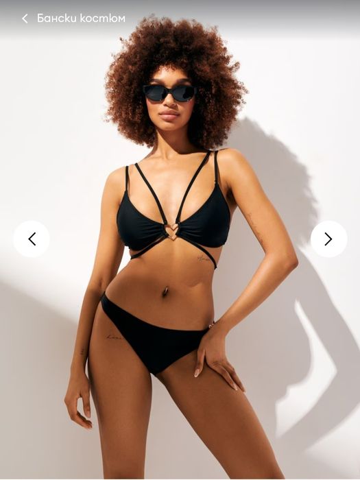 Чисто ново, черно горнище на бански костюм, размер ХС/ XS със сърце