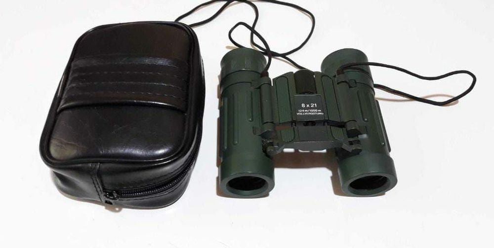 Vechi binoclu 8 x 21, Germania