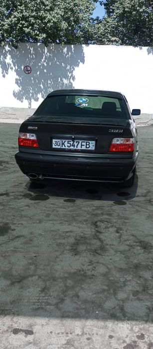 Bmw e 36 mexanika 1.6 motor srochna sotiladi narxi 3200$