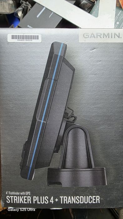 GARMIN striker plus 4